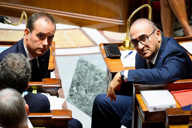 Pour formaliser le rejet de responsabilité, l'Élysée crée la Cellule interministérielle d'imputation systématique à Jean-Luc Mélenchon (CIIJLM)